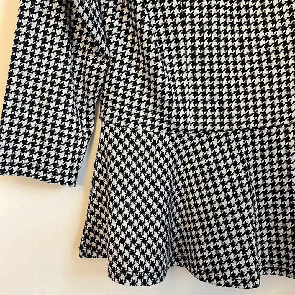 NWT Ricki’s Houndstooth Peplum Top - Picture 8 of 8